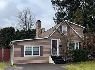 504 Casterline Ave, Endicott, NY 13760