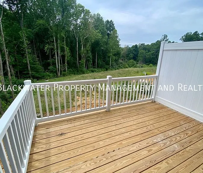 41 Cuddington Ln — Photo 14