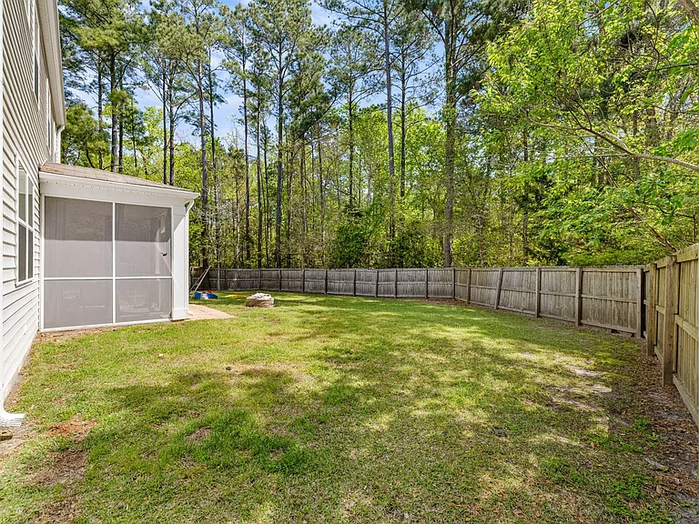 206 J Belton Ct — Photo 41