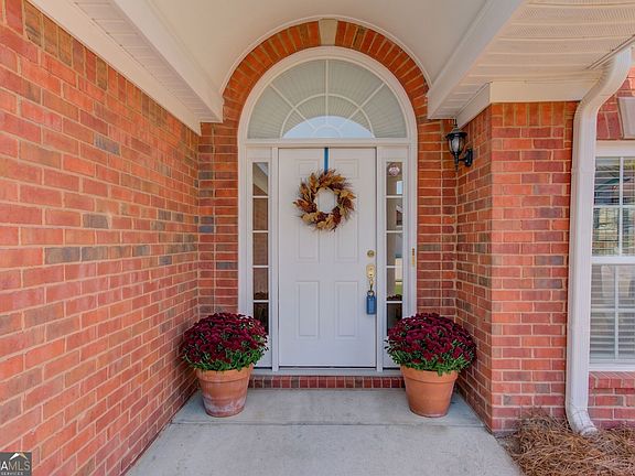 4th image of 2029 Wicker Wood Way