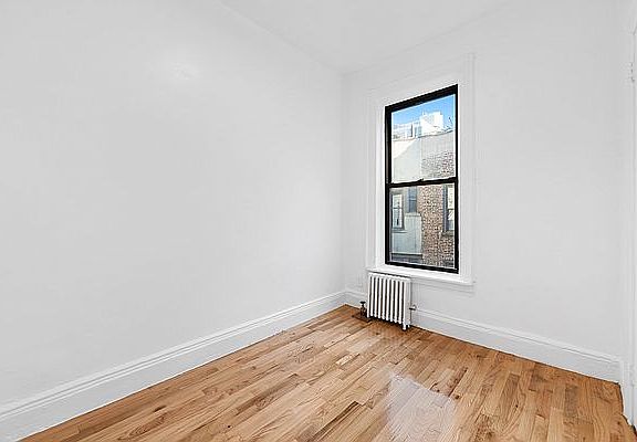 2nd image of 218 Thompson St APT 24