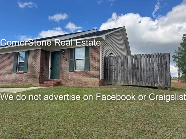 3464 Rockfish Rd, Raeford, NC 28376