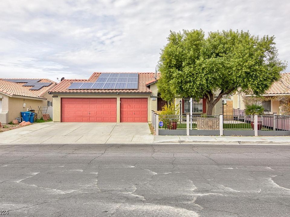 1st image of 1595 Tangerine Rose Dr