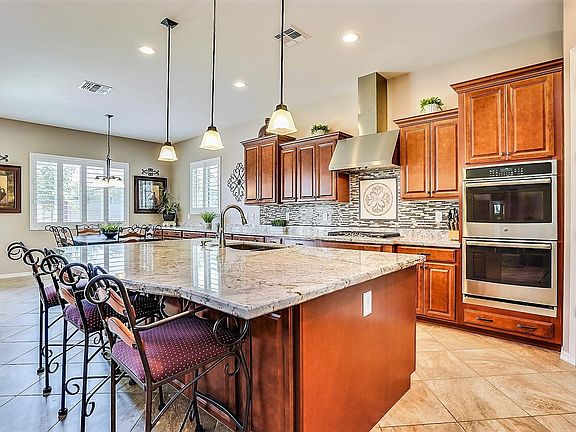 5th image of 19523 E Strawberry Dr