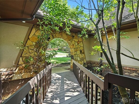 4th image of 3211 Tarleton Dr