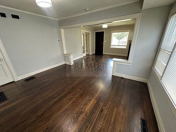4th image of 5626 Virginia Ave