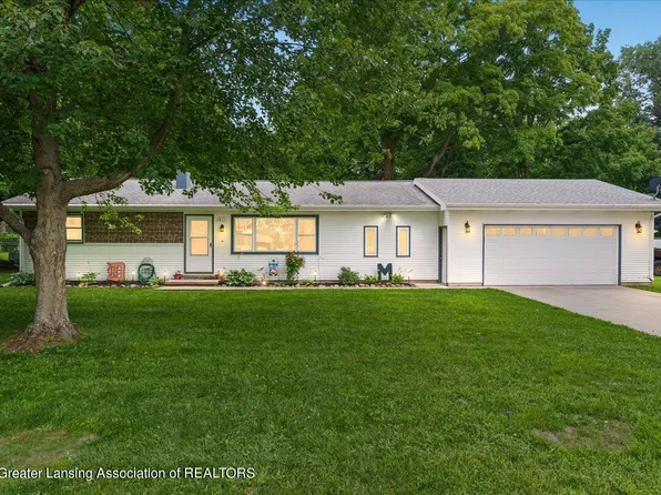 611 Forest St, Eaton Rapids, MI 48827