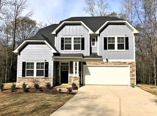 2320 Normandin Ct, Charlotte, NC 28216