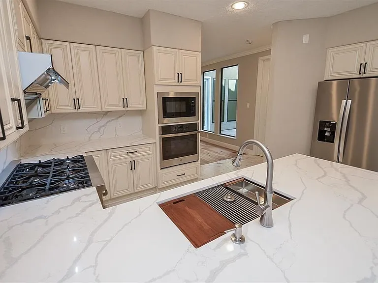 15735 Tanya Cir — Photo 9