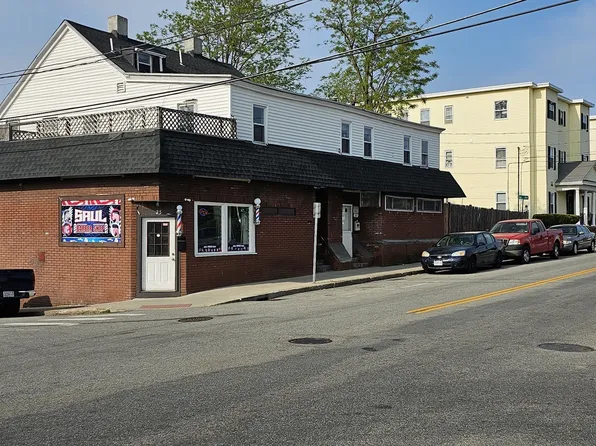 46 Howard St, Lowell, MA 01851