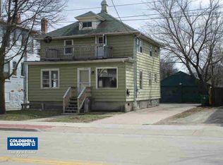 1230 E Walnut St, Green Bay, WI 54301