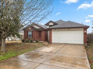 281 Leonardo, Kyle, TX 78640