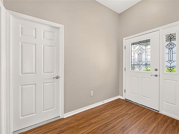 5th image of 1933 FIDDLEWOOD PLACE
