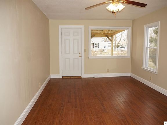 2nd image of 412 Johnson Ave