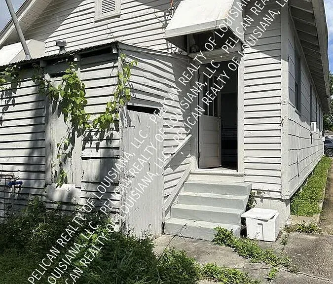 2915 Hollygrove St — Photo 8