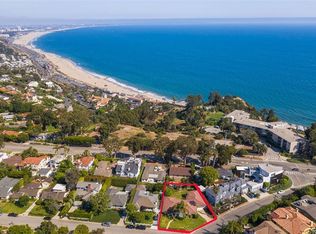 16966 Livorno Dr, Pacific Palisades, CA 90272