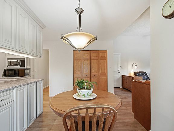 5th image of 509 Tebay Pl