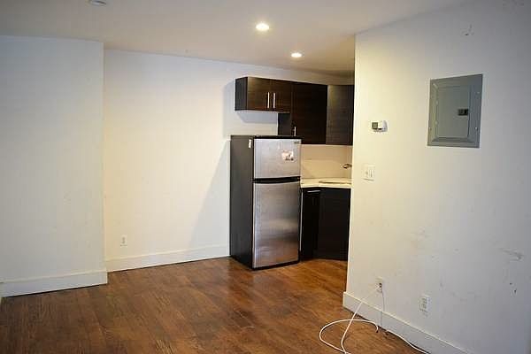 1st image of 751 Sterling Pl #A