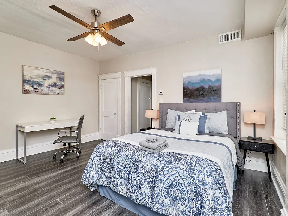 4930 Wise Ave #4930