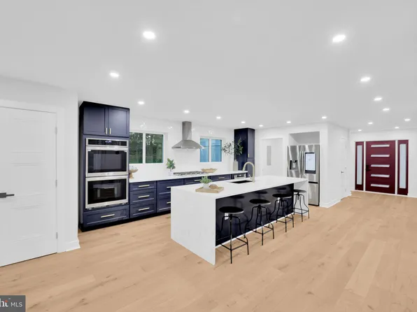 5811 Old Crain Hwy, Upper Marlboro, MD 20772