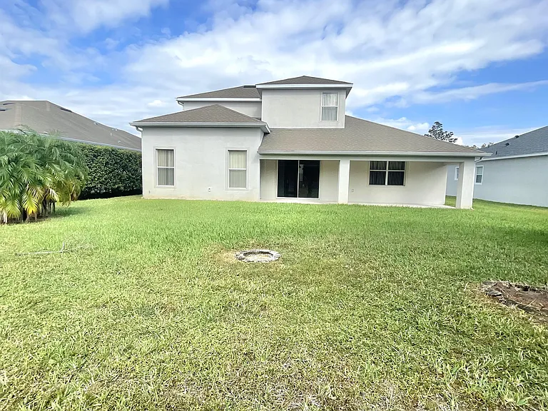 2370 Hinsdale Dr — Photo 33