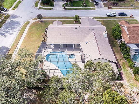 4th image of 342 Goosecreek Dr
