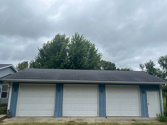 2nd image of 15110 Walsh Dr