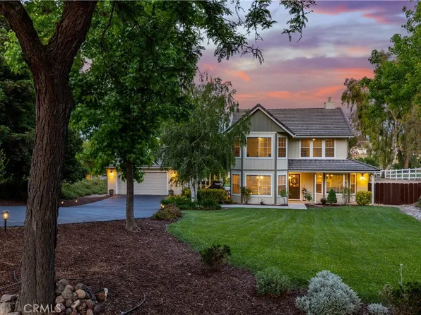 135 Pendleton Ln, Templeton, CA 93465