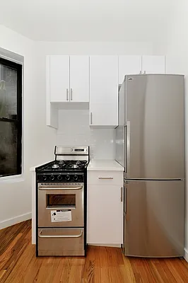 Rented by Aether Property Group | media 19