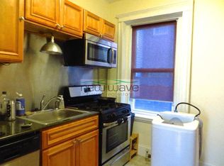 129 Myrtle St #2, Boston, MA 02114