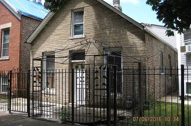 1st image of 2808 S Sawyer Ave