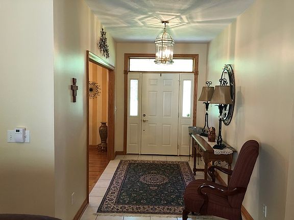 2nd image of 2835 Baywoods Dr