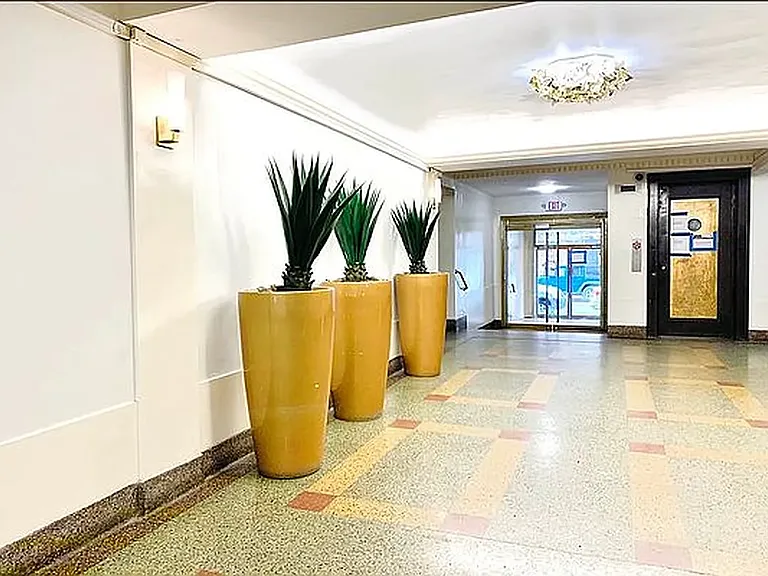 3660 Waldo Ave #4D — Photo 10