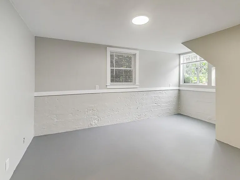 1824 Linden St #8 — Photo 15