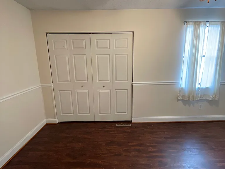 210 Woodhaven Dr — Photo 20