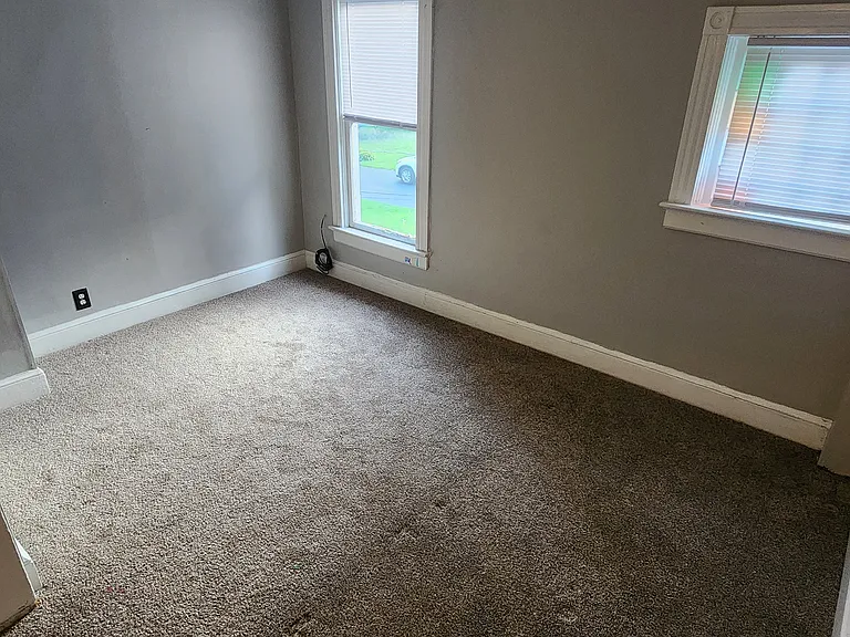 105 S Lancaster Ave #105 — Photo 10
