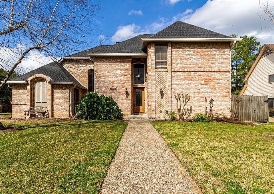1st image of 18218 Forest Town Dr