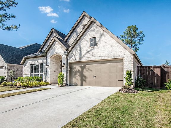 3rd image of 12611 Pierson Hollow Dr