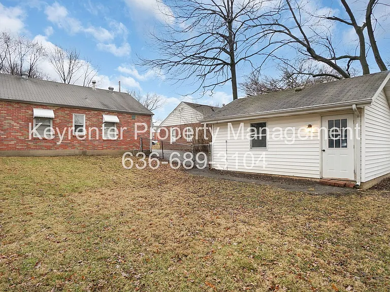 1045 N New Florissant Rd — Photo 16