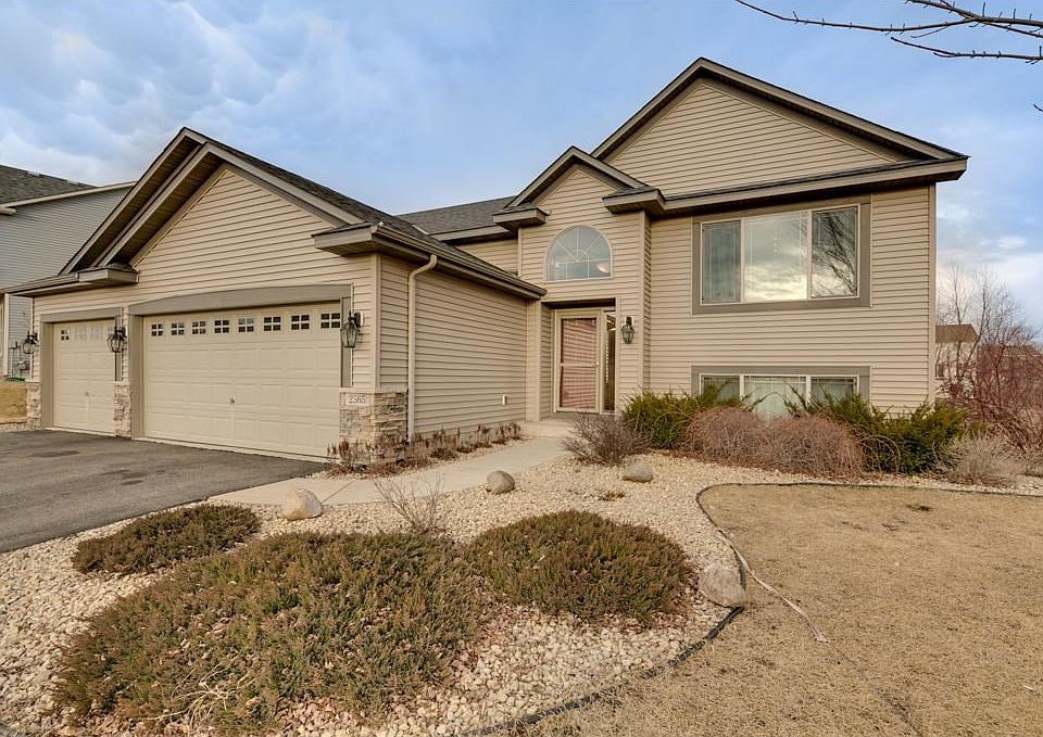 Great curb appeal