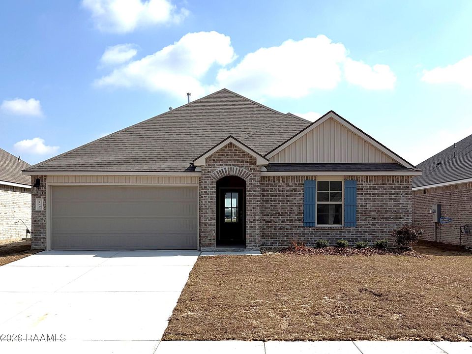 1st image of 149 Cottage Cove Dr