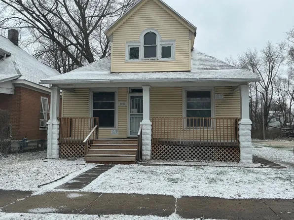 1052 E Prairie St, Decatur, IL 62521