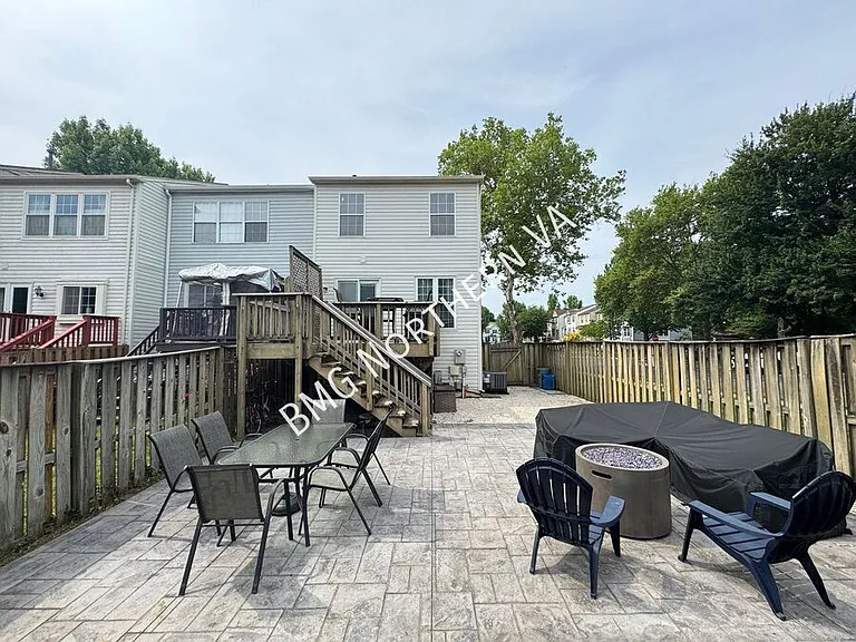 301 Bridle Crest Sq NE — Photo 20