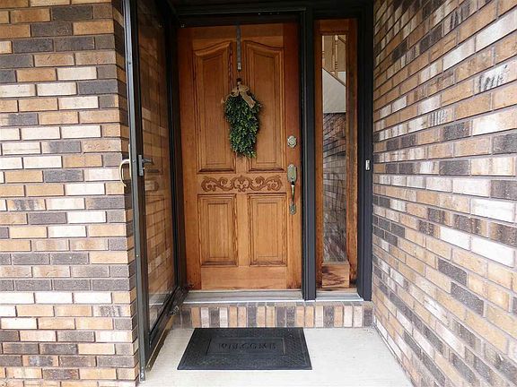4th image of 1207 W Briarwood St