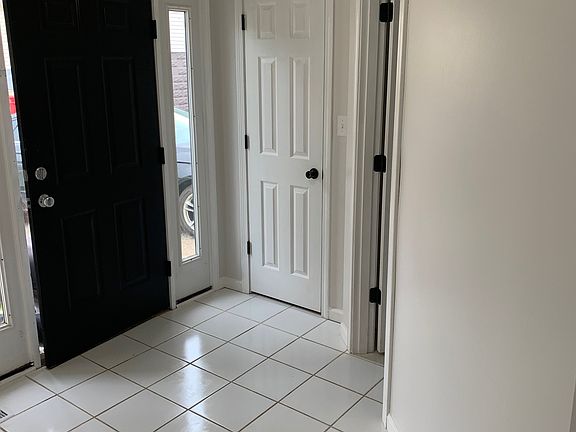 4th image of 1407 Glenwood Ave #9