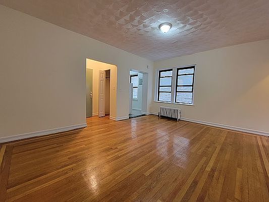 1st image of 137 E 29th St #3X