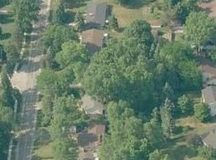 3366 Mannion Rd, Saginaw, MI 48603