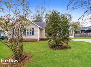 1909 Red Oak Ln, Clayton, NC 27520