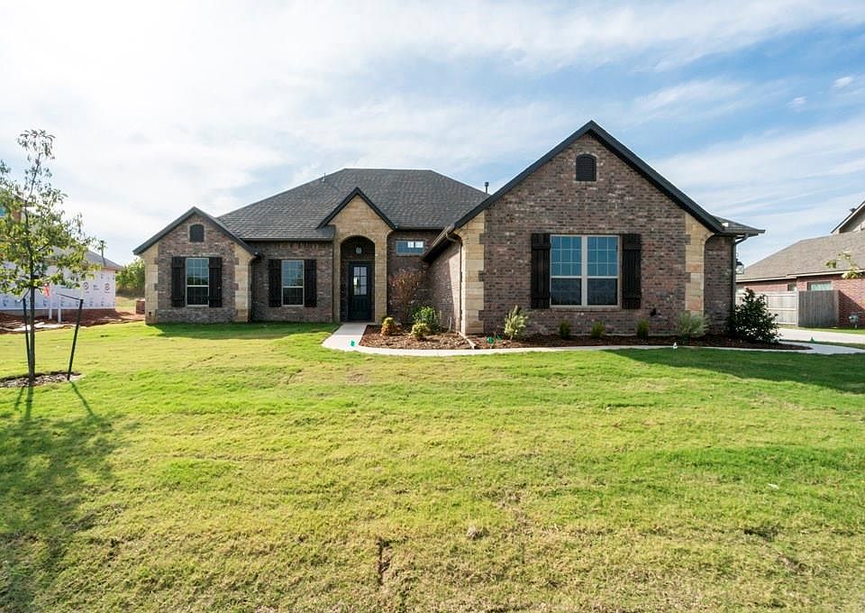 1st image of 15217 Colonia Bella Dr