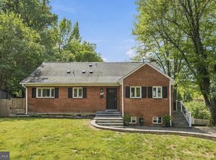 6429 Eppard St, Falls Church, VA 22044